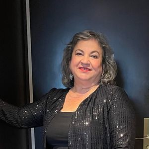 Meet your Posher, Maria